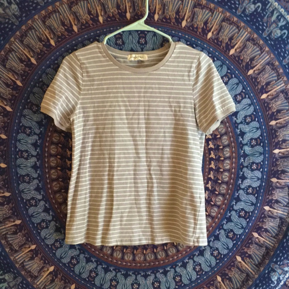 Women’s short sleeve grey and white striped top